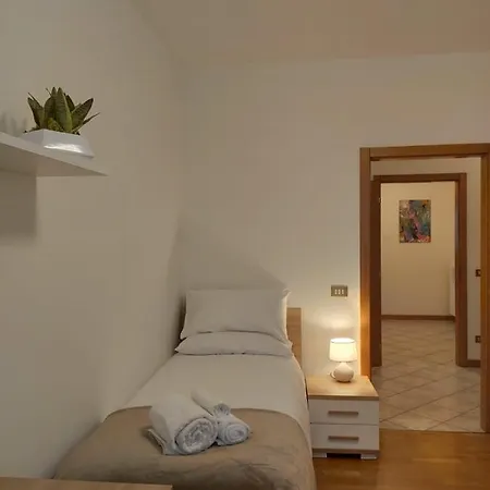 Apartment Nel Circondato Dalle Montagne *